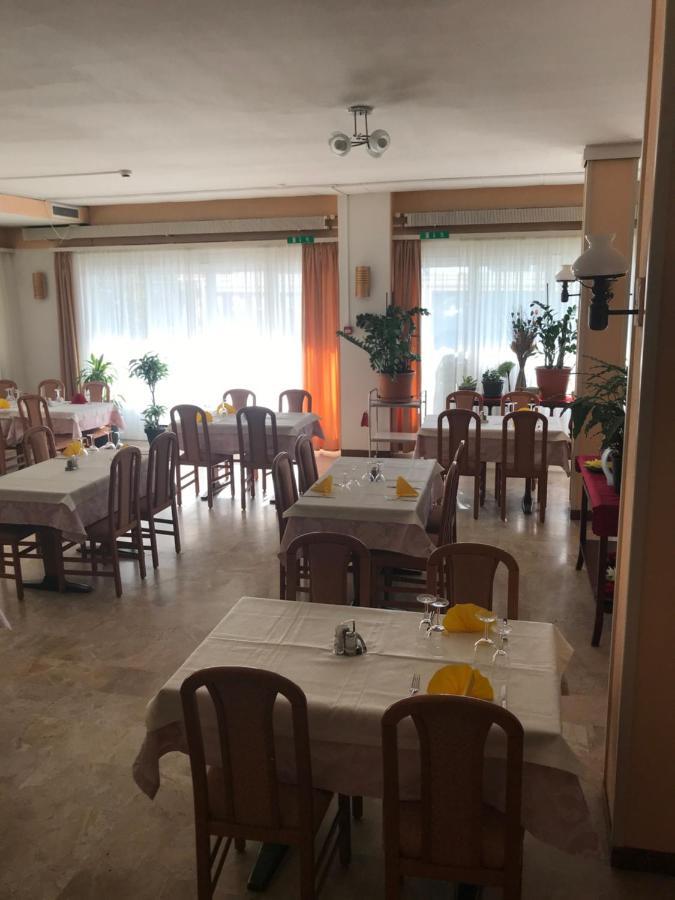 Hotel San Giobbe Гюбіаско Екстер'єр фото